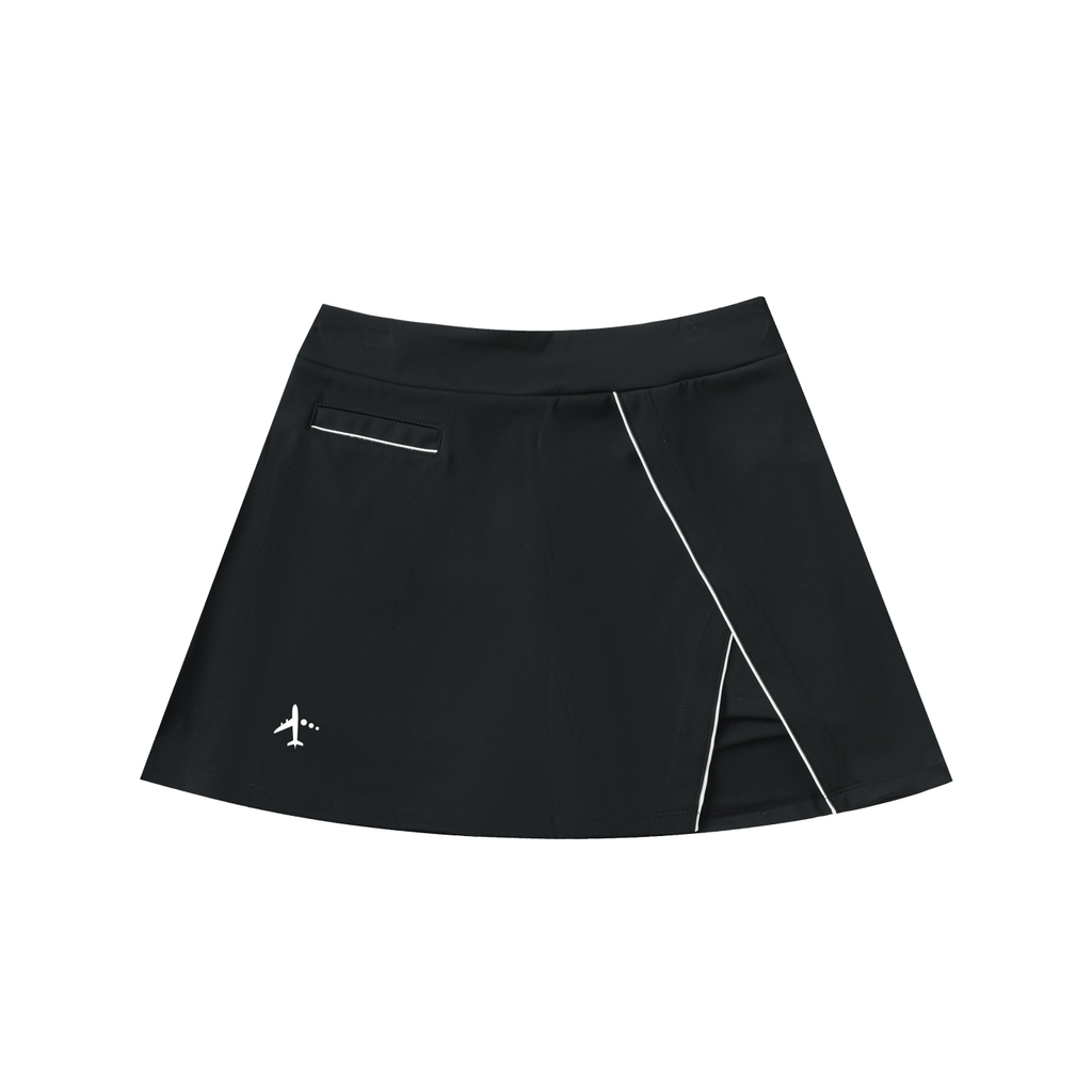 Travel Essential Women's Performance Skirt